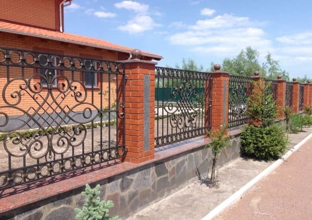 кованые и сварные заборы Пушкино
